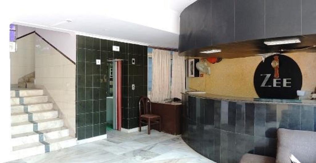 Hotel Zee Agra  Buitenkant foto